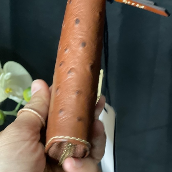 Dooney bourke Ostrich Zip Around Credit Card Case - Picture 3 of 6